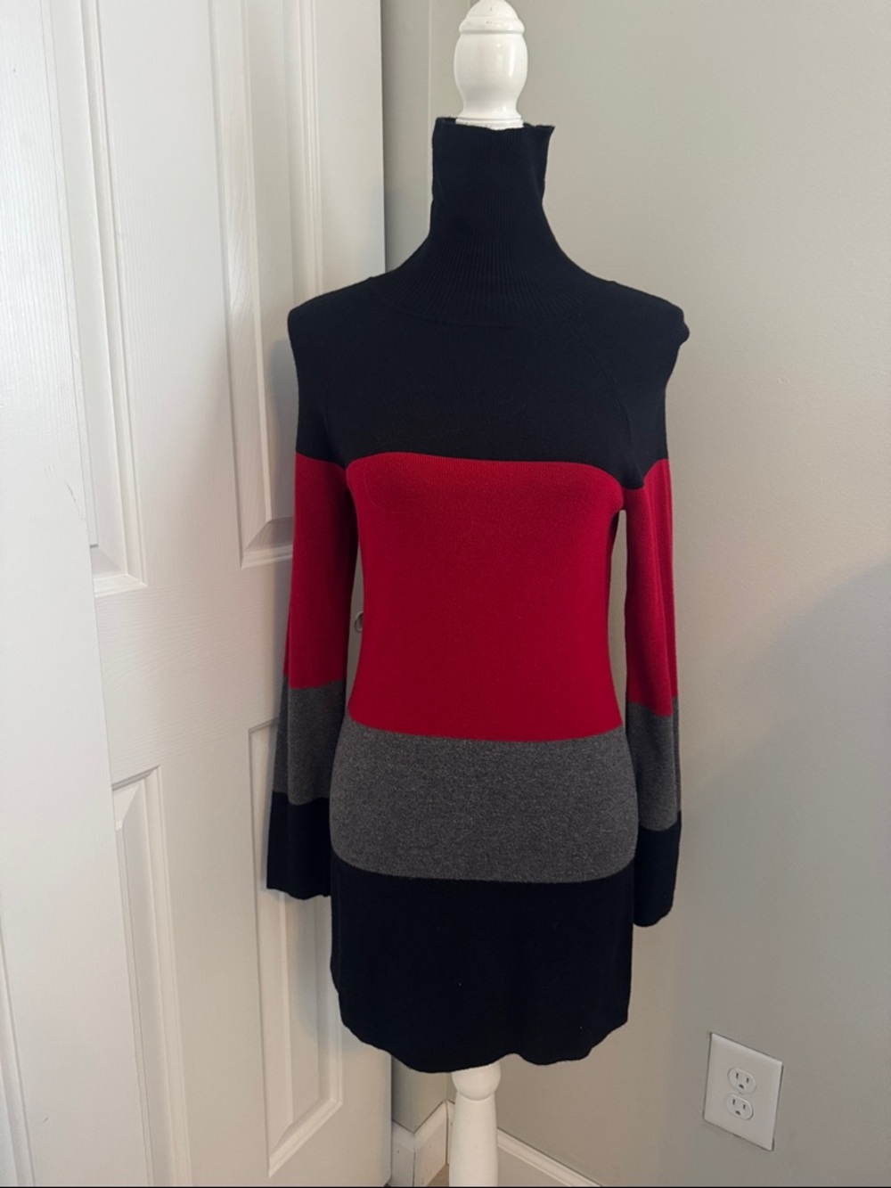 INC International Concepts Black, Red & Gray Colorblock Turtleneck Sweater Dress